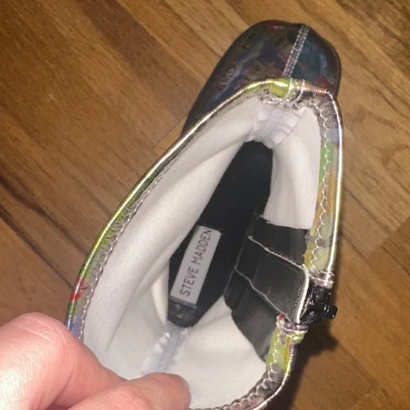 Steve Madden Multicolor Graphic Boots - Picture 2 of 8